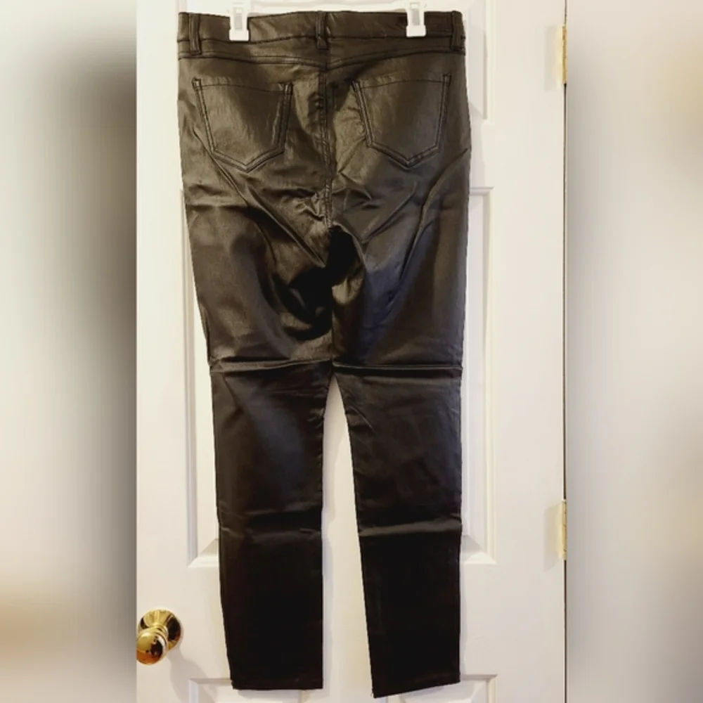 Nwot plus Size pants 18w